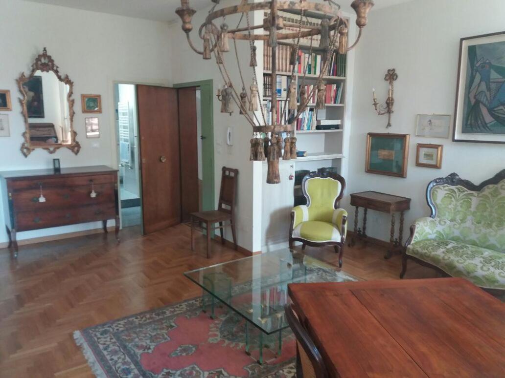 Relais Lola Apartment Bologna Ngoại thất bức ảnh